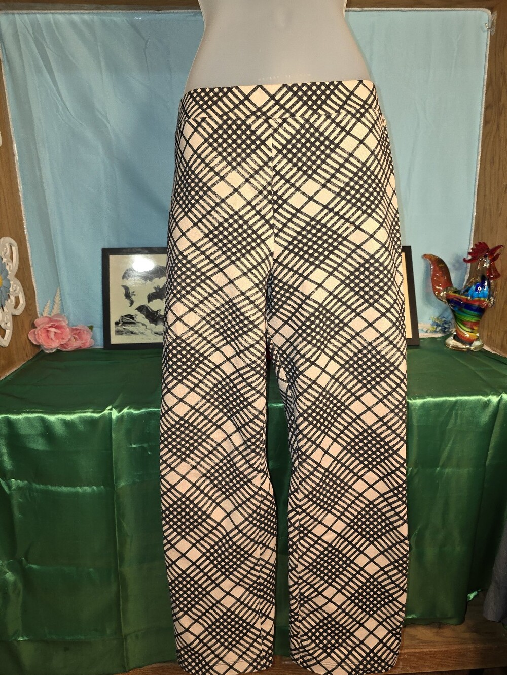 Sanctuary Pink and Black Wide Leg Plaid Pants